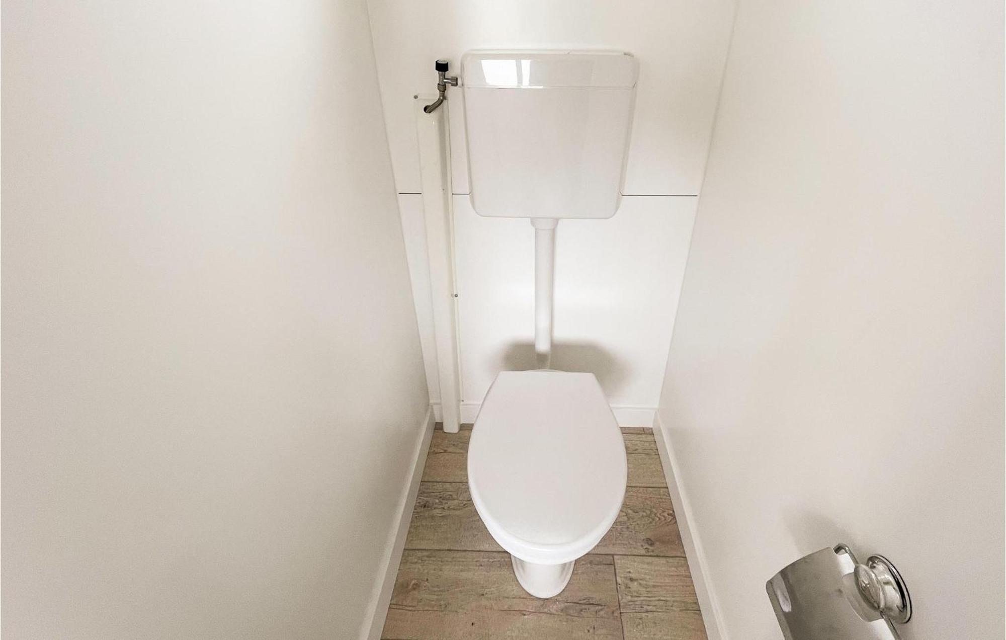 Gorgeous Home In Tzummarum With Wifi المظهر الخارجي الصورة